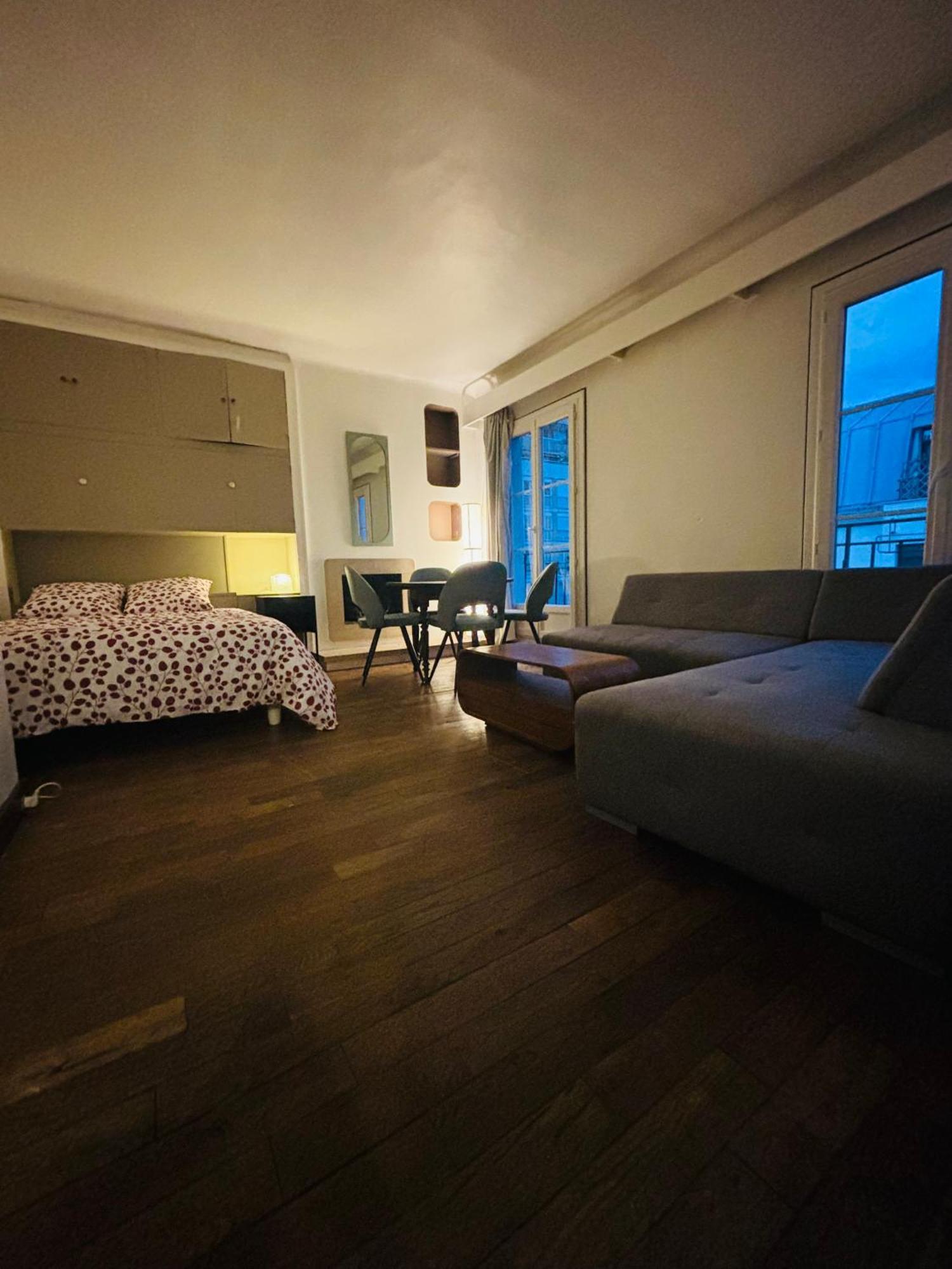 La Maison Du Bonheur A Charonne Париж Екстериор снимка